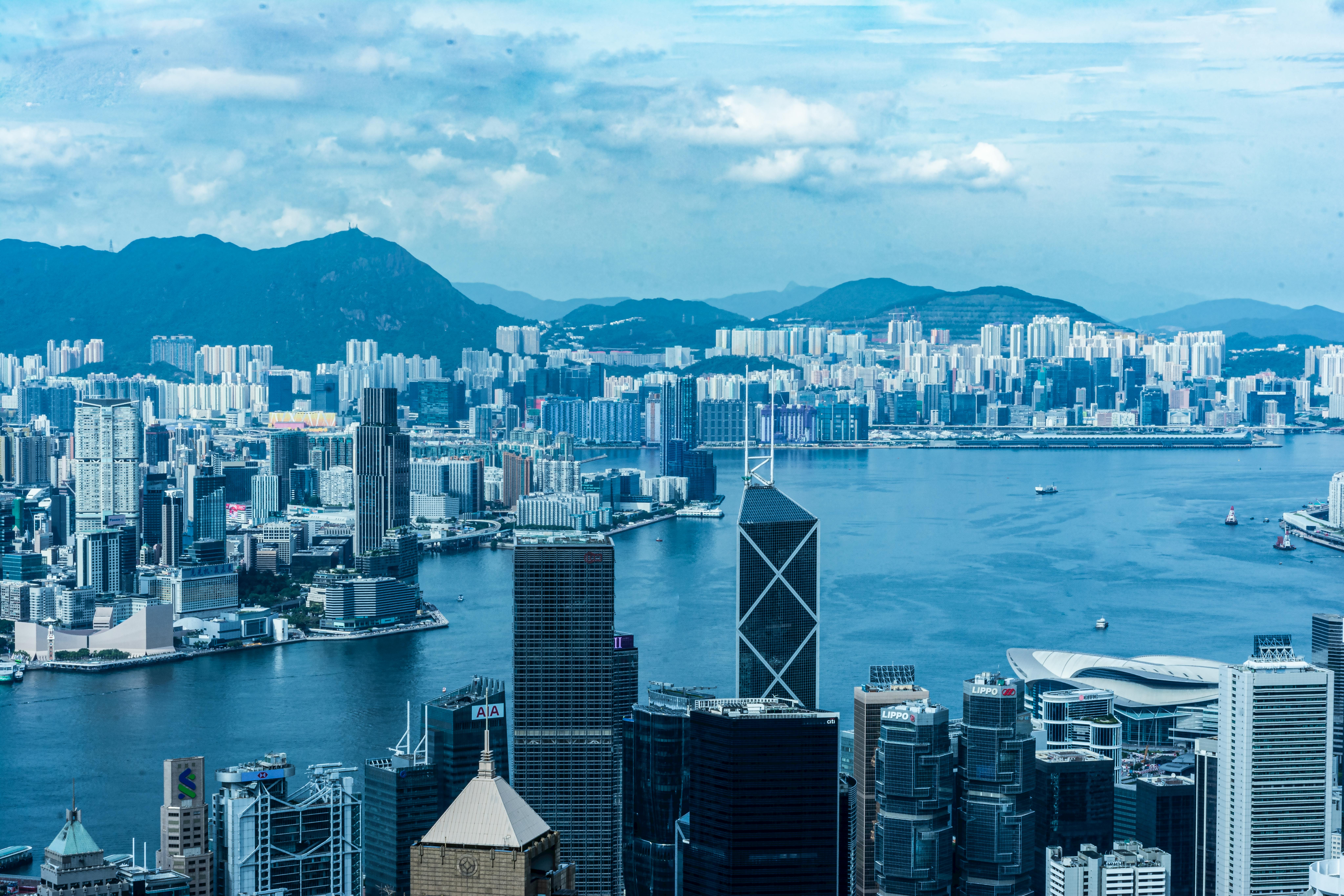 内地牙医转行香港行医一年半，完成了职业重启