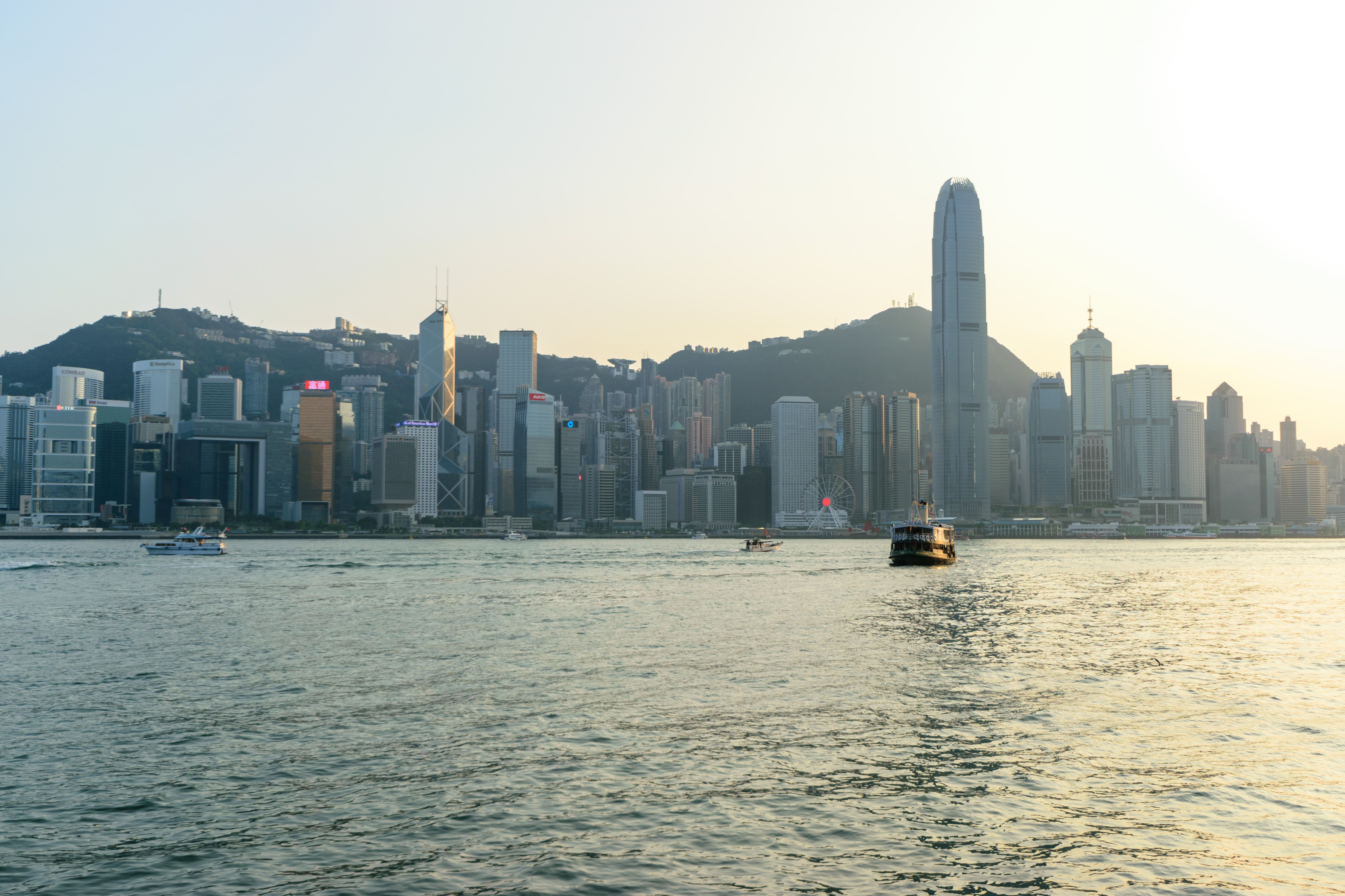 如何打破内地与香港的口腔信息差